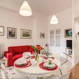 Apartment La Casa Di Nonna Pina, Rome