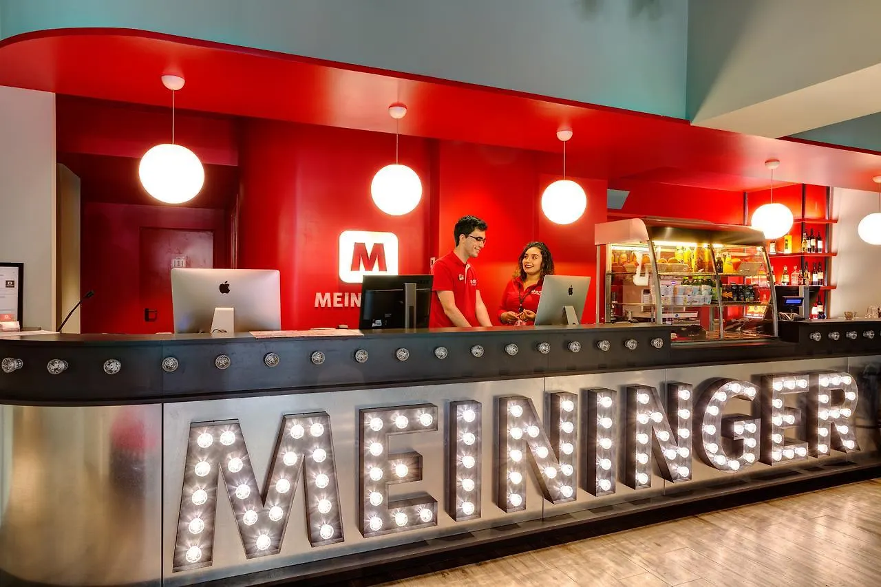 Meininger Roma Termini Hotel 2*, Rome