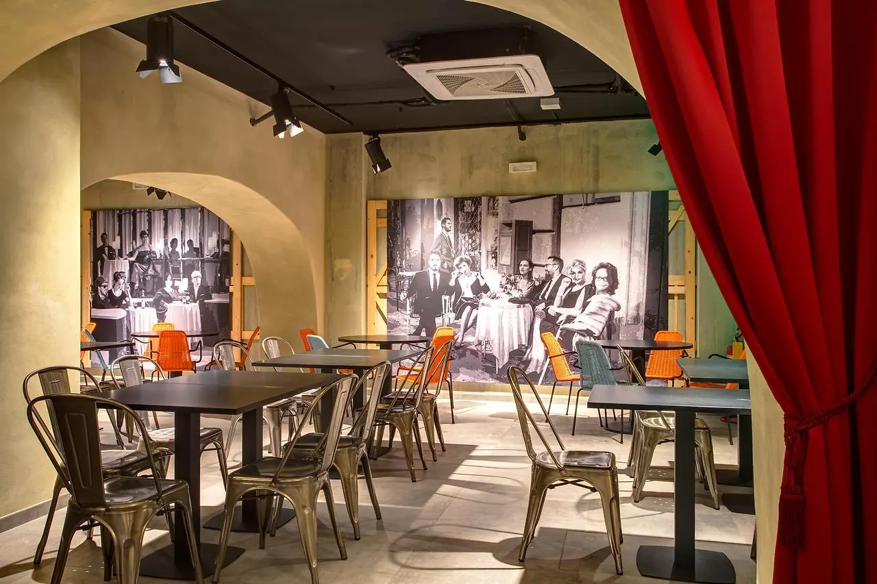 Hotel Meininger Roma Termini