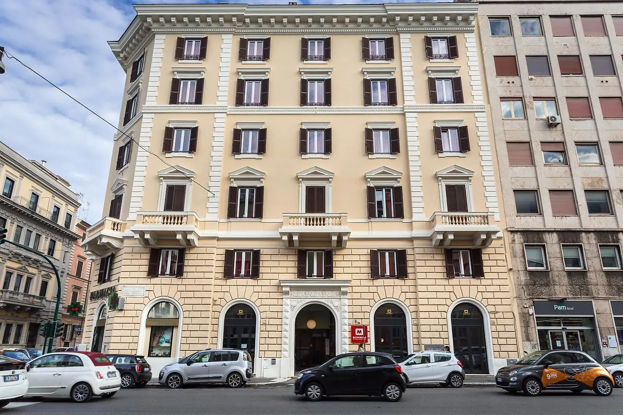 Meininger Roma Termini 2*, Rom Italien