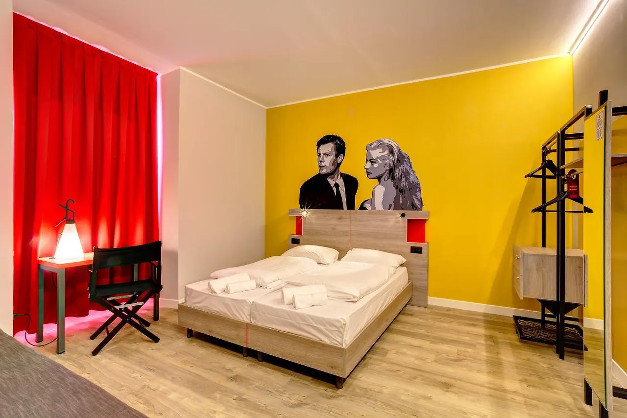 ** Hotel Meininger Roma Termini Italien